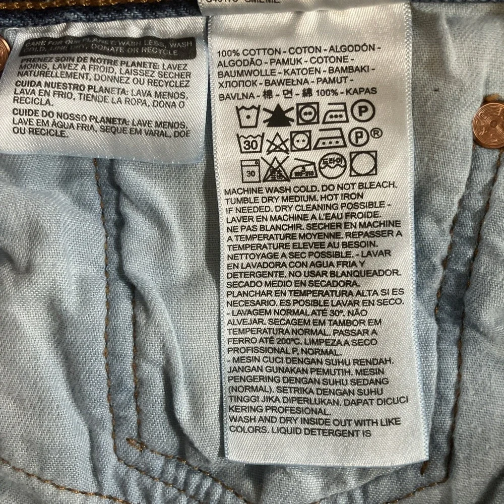 Levis 501 Jeans Mens 32x29 Medium Wash Button Fly Original Fit 100% Cotton